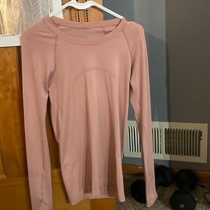 Lululemon Swiftly Tech